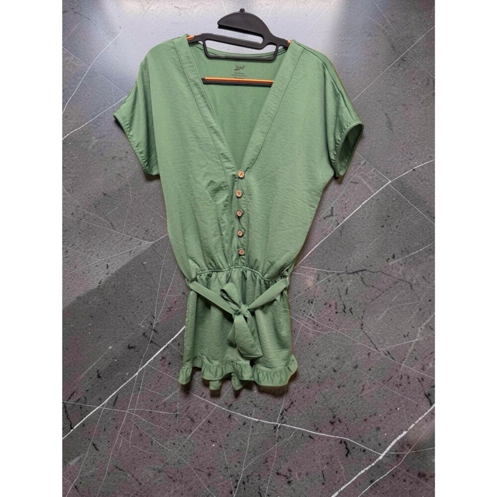 Lezat Sage Green Ruffle Romper V-Neck Wood Buttons Tie Waist Made USA XS - Picture 2 of 8